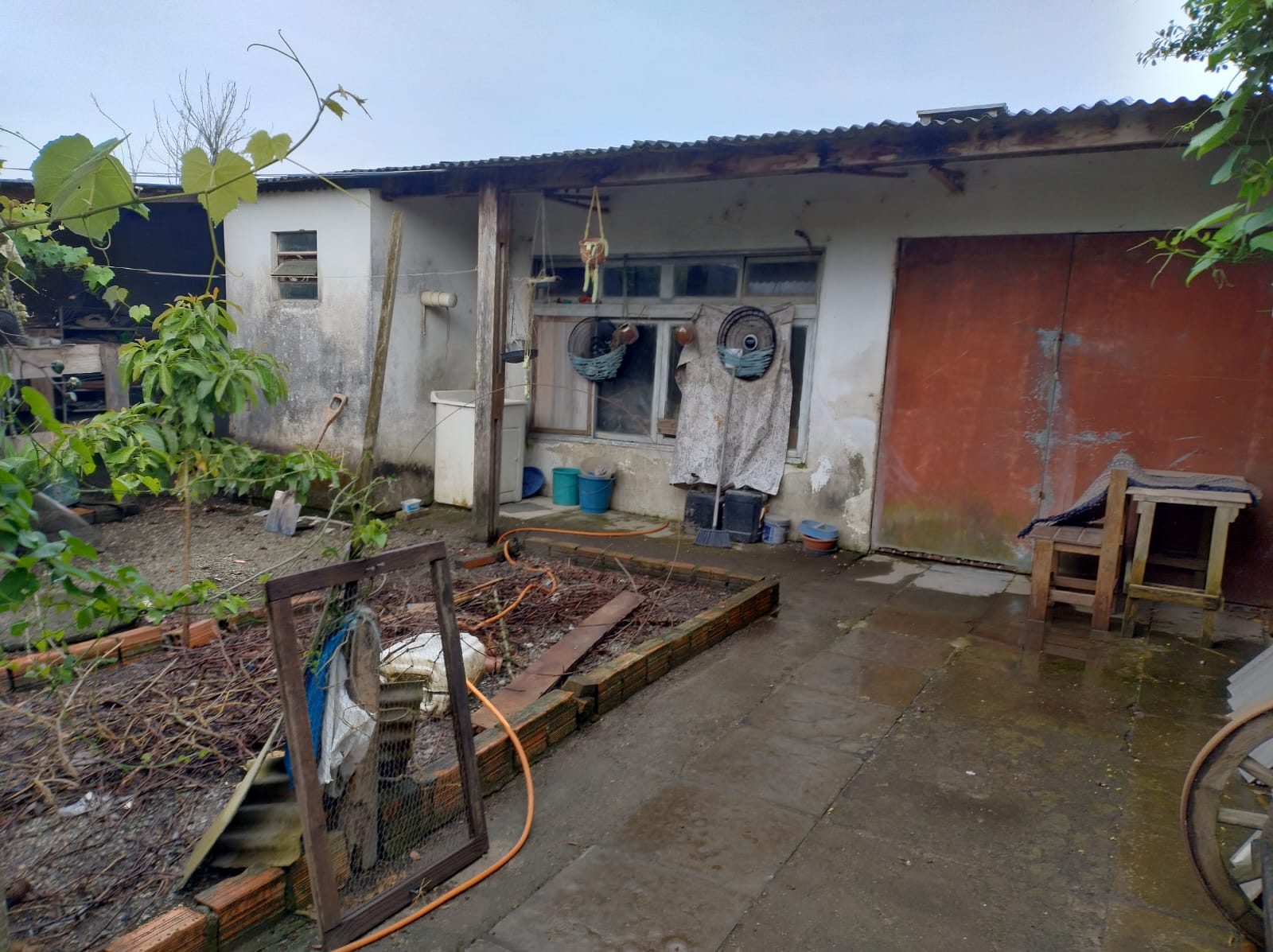 Casa no sítio Floresta para 2 famílias